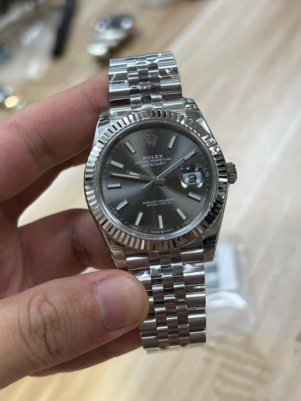 VSファクトリー製 ロレックス デイトジャスト 41mm サンバースト スレート文字盤 フルーテッドベゼル ジュビリーブレスレット (126334) 1:1スーパークローン - 丹東3235ムーブメント搭載