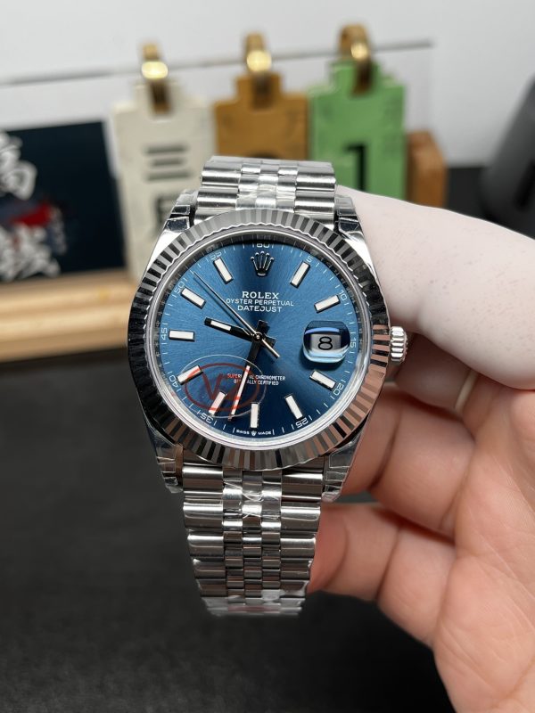 VSファクトリー製 (V2) ロレックス デイトジャスト 41mm ブルー サンバースト文字盤 フルーテッドベゼル ジュビリーブレスレット (126334) 1:1スーパークローン - 丹東3235ムーブメント搭載