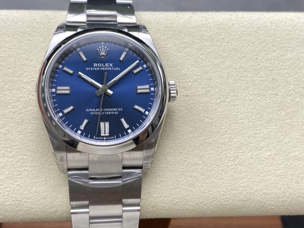 VSファクトリー製 ロレックス オイスター パーペチュアル 36mm ブライトブルー サンバースト文字盤 スムースベゼル オイスターブレスレット (126000) 1:1スーパークローン - 丹東3230ムーブメント搭載