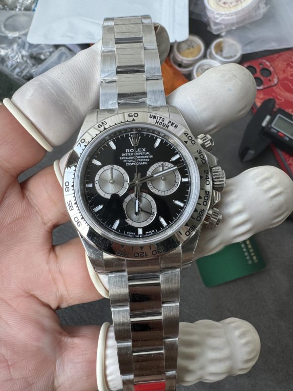 VSファクトリー製 ロレックス デイトナ 40mm ブラック文字盤 スチールベゼル 1:1スーパークローン - 丹東4131ムーブメント搭載