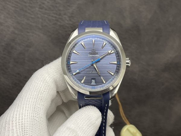VSファクトリー製 オメガ シーマスター アクアテラ 150M 41mm ブルー文字盤 ブルー ラバー (220.12.41.21.03.002) 1:1スーパークローン -丹東8900 ムーブメント搭載
