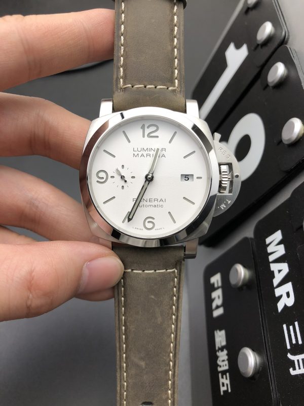VSファクトリー製 パネライ ルミノール マリーナ 44mm ホワイト文字盤 PAM01314 1:1スーパークローン - 丹東P.9010ムーブメント搭載