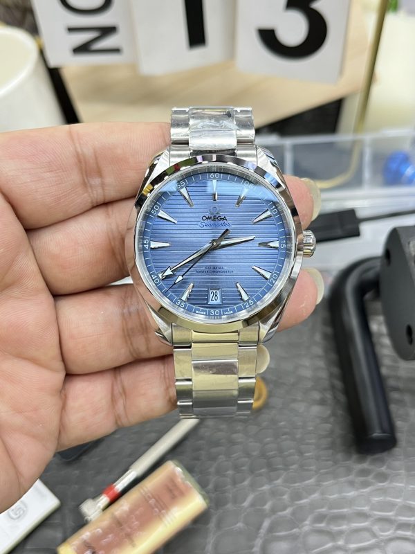VSファクトリー製 オメガ シーマスター アクアテラ 150M 41mm「サマーブルー」75周年記念エディション (220.10.41.21.03.005) 1:1スーパークローン - 丹東8900ムーブメント搭載