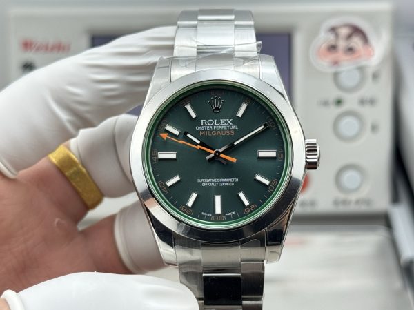 VSファクトリー製 ロレックス ミルガウス 40mm グリーン (116400) 1:1スーパークローン 丹東3131ムーブメント搭載