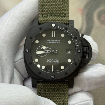 VSファクトリー製 パネライ サブマーシブル カーボテック 44mm PAM01698 1:1スーパークローン - 丹東P.900ムーブメント搭載