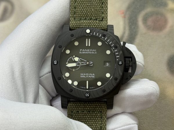 VSファクトリー製 パネライ サブマーシブル カーボテック 44mm PAM01698 1:1スーパークローン - 丹東P.900ムーブメント搭載